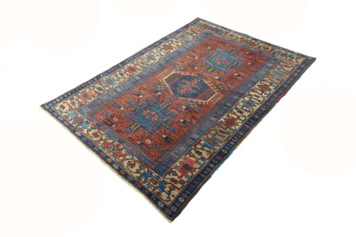 Corner detail of 1930s Heriz rug showing border pattern and Wool pile