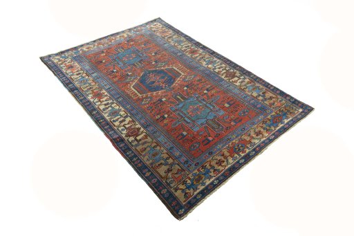 Close-up detail of 1930s Heriz rug from Iran / Persia showing Wool weave