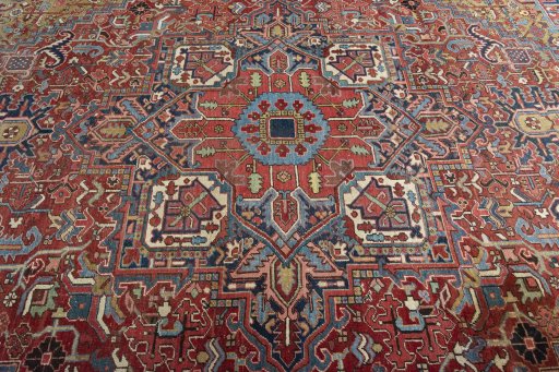 Central medallion detail of 1930s Heriz rug from Iran / Persia