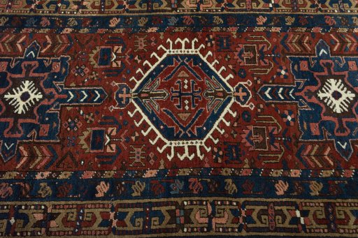 Central medallion detail of 1930s Heriz rug from Iran / Persia