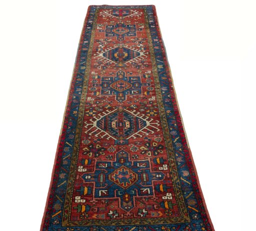 Surface texture of 1930s Heriz rug with natural Wool and intricate pattern