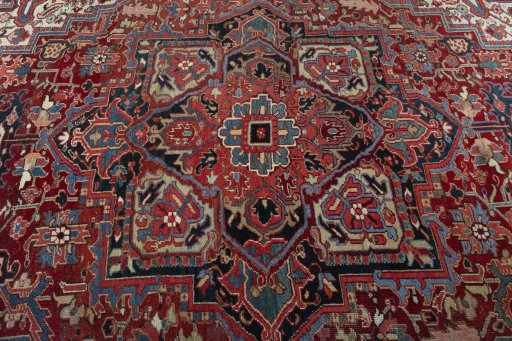 Central medallion detail of 1930s Heriz rug from Iran / Persia