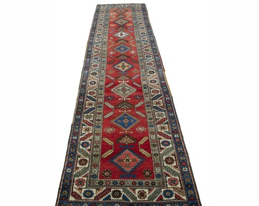 Surface texture of 1950s Heriz rug with natural Wool and intricate pattern