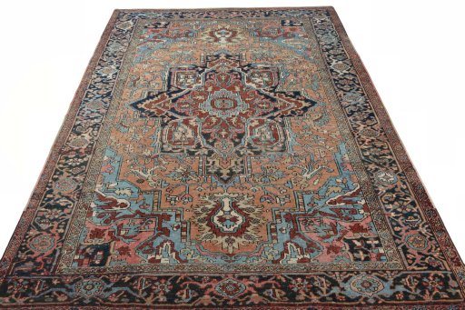 Surface texture of 1930s Heriz rug with natural Wool and intricate pattern
