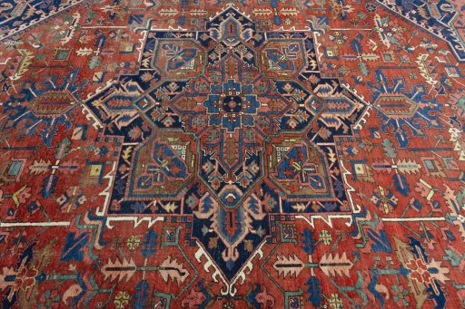 Central medallion detail of 1930s Heriz rug from Iran / Persia