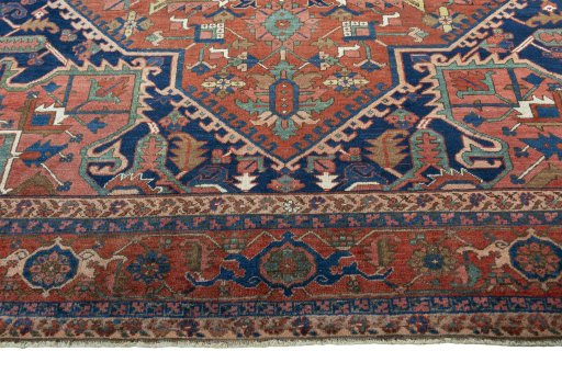 Full view of 1930s Heriz rug from Iran / Persia, 486 × 327 cm in Red tones