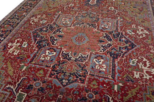 Backside of handmade 1930s Heriz rug showing knot structure and weave density