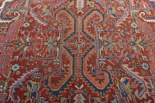 Central medallion detail of 1930s Heriz rug from Iran / Persia
