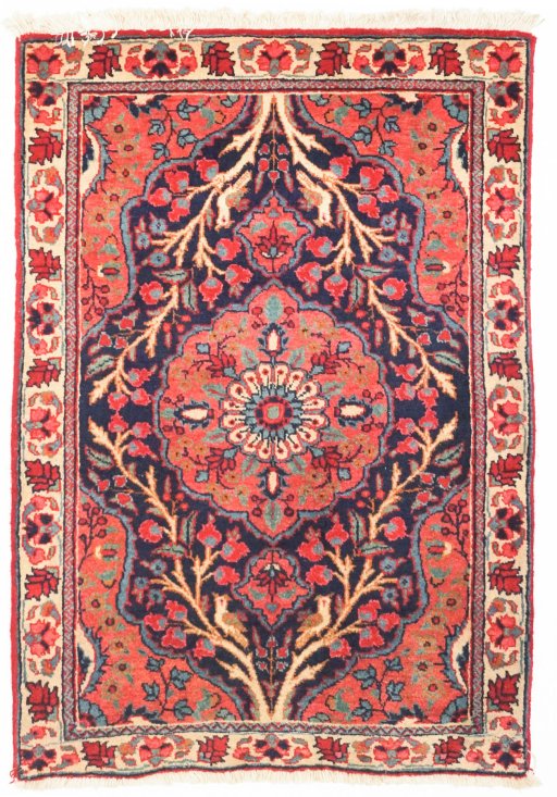 Full view of 1920s Heriz rug from Iran / Persia, 103 × 70 cm in Multi Color tones
