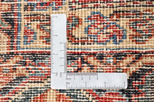 Central medallion detail of 1990s Heriz rug from Iran / Persia