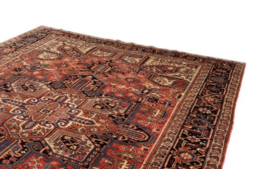 Surface texture of 1990s Heriz rug with natural Wool and intricate pattern