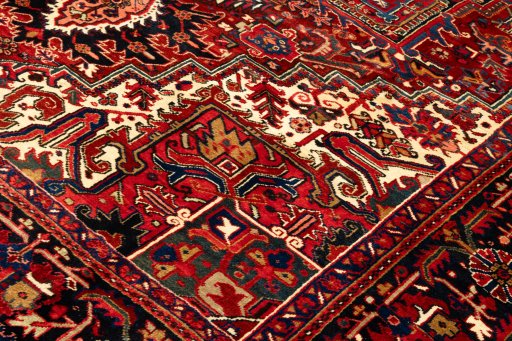 Backside of handmade 2005s Heriz rug showing knot structure and weave density