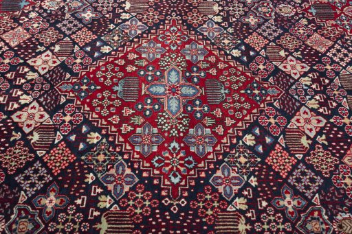 Central medallion detail of 2000s Joshagan rug from Iran / Persia