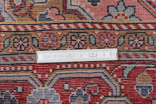 Close-up detail of 2000s Jozan rug from Iran / Persia showing Wool weave