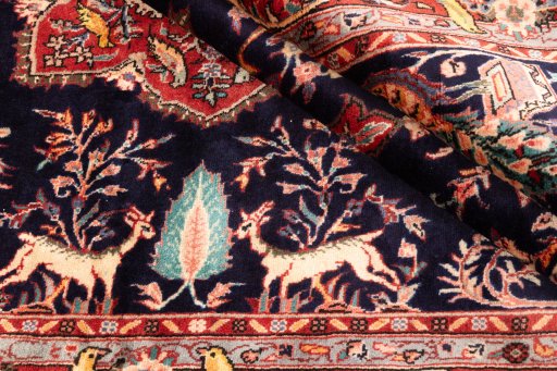 Close-up detail of 1975s Koliai rug from Iran / Persia showing Wool weave