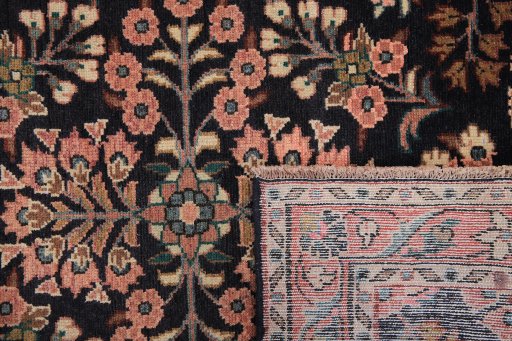 Central medallion detail of 1950s Lilian rug from Iran / Persia