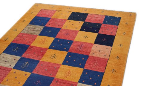 Surface texture of New Lori rug with natural Wool and intricate pattern