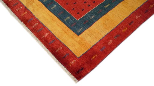 Backside of handmade New Lori rug showing knot structure and weave density
