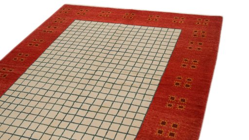 Surface texture of New Lori rug with natural Wool and intricate pattern