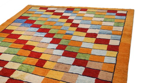 Surface texture of New Lori rug with natural Wool and intricate pattern
