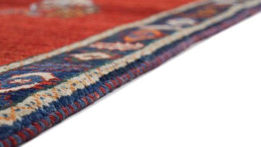 Central medallion detail of New Lori rug from Iran / Persia