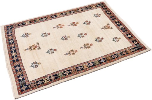 Corner detail of New Lori rug showing border pattern and Wool pile