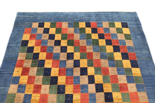 Surface texture of New Lori rug with natural Wool and intricate pattern