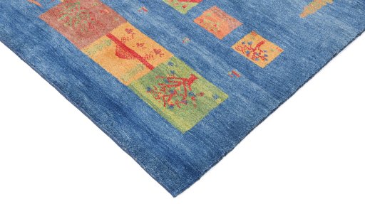 Backside of handmade New Lori rug showing knot structure and weave density
