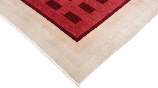 Backside of handmade 1980s Lori rug showing knot structure and weave density