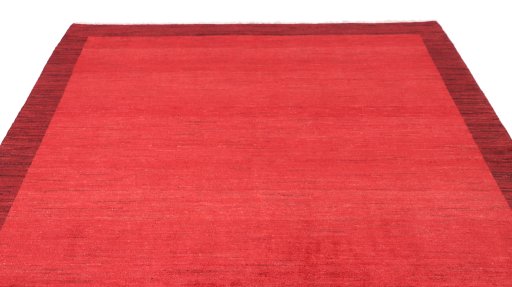 Surface texture of New Lori rug with natural Wool and intricate pattern