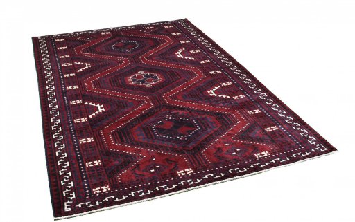 Corner detail of 2000s Lori rug showing border pattern and Wool pile