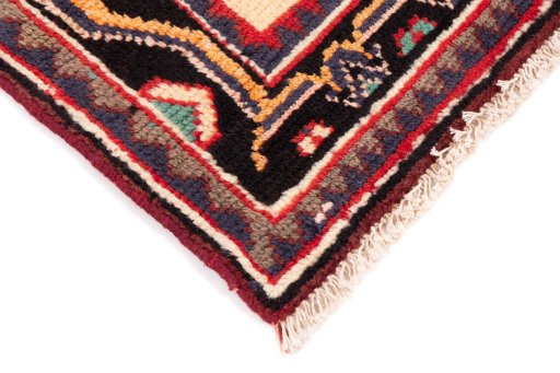 Central medallion detail of 1996s Lori rug from Iran / Persia