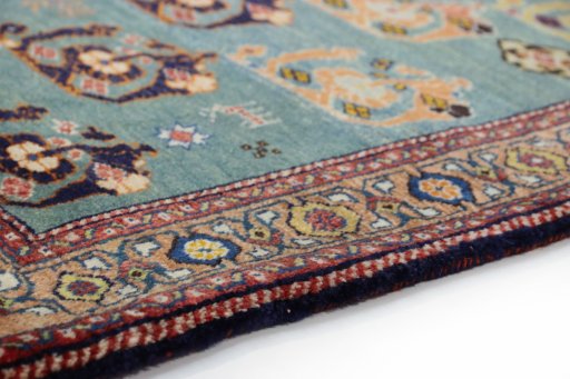 Central medallion detail of New Lori rug from Iran / Persia