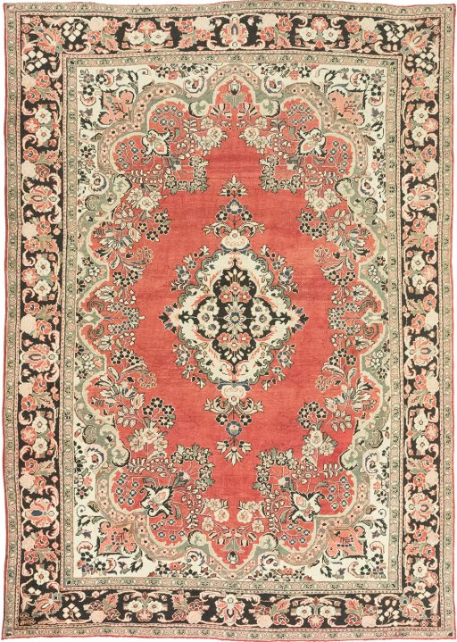 Full view of 1920s Mahal rug from Iran / Persia, 374 × 259 cm in Red tones