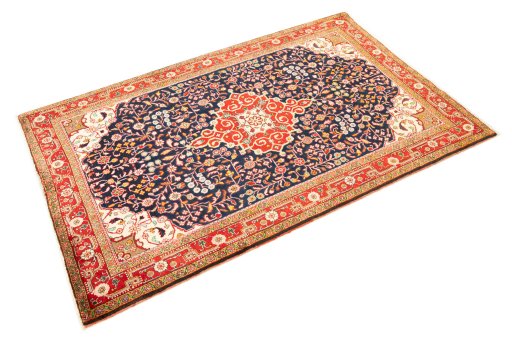 Close-up detail of 1950s Malayer rug from Iran / Persia showing Wool weave
