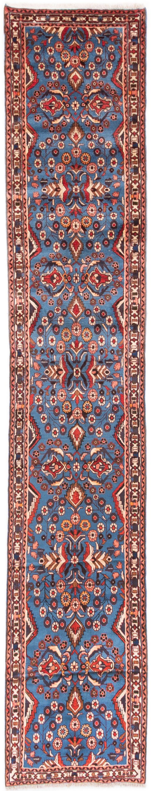 Full view of 1999s Malayer rug from Iran / Persia, 404 × 75 cm in Dark blue tones