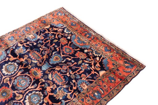 Surface texture of 1979s Malayer rug with natural Wool and intricate pattern