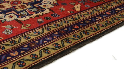 Central medallion detail of 2000s Meshkin rug from Iran / Persia