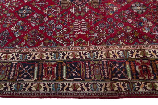 Corner detail of 1970s Meymeh rug showing border pattern and Wool pile