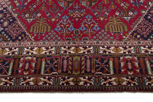 Full view of 1970s Meymeh rug from Iran / Persia, 423 × 302 cm in Red tones