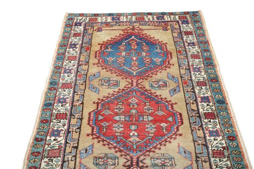 Full view of 1900s Sarab rug from Iran / Persia, 314 × 108 cm in Yellow tones