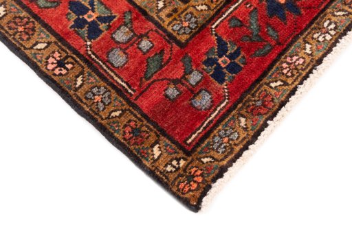 Central medallion detail of 1999s Sarab rug from Iran / Persia