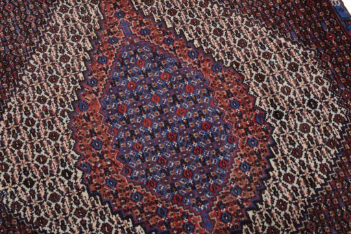 Surface texture of New Senneh rug with natural Wool and intricate pattern
