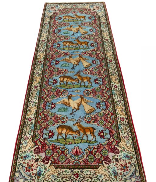 Surface texture of 2000s Senneh rug with natural Wool and intricate pattern