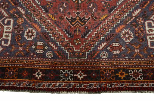 Close-up detail of 2000s Shiraz rug from Iran / Persia showing Wool weave