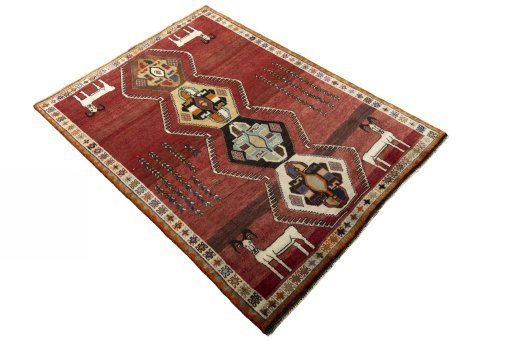 Close-up detail of 2000s Shiraz rug from Iran / Persia showing Wool weave