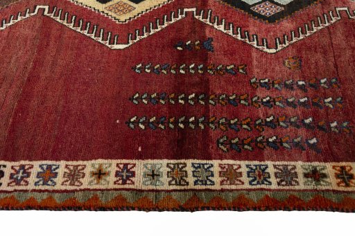 Full view of 2000s Shiraz rug from Iran / Persia, 202 × 150 cm in Red tones