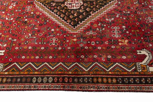 Close-up detail of 2000s Shiraz rug from Iran / Persia showing Wool weave