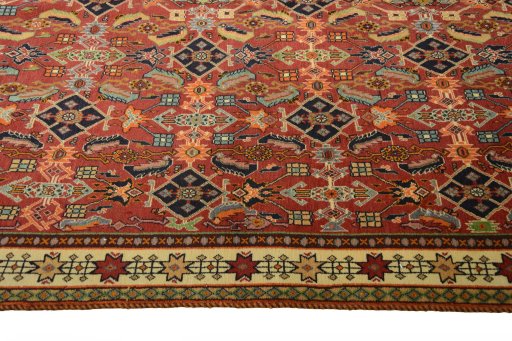 Close-up detail of 2000s Shiraz rug from Iran / Persia showing Wool weave