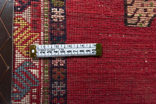 Close-up detail of 2000s Shiraz rug from Iran / Persia showing Wool weave